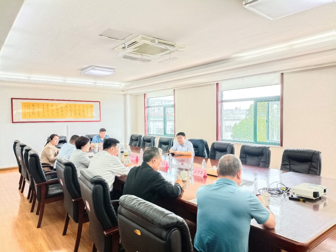 上海交通大学董杰教授来钰源公司进行技术交流